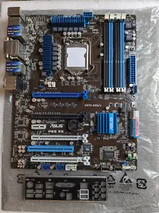Asus P8B WS - Intel C206 - Socket 1155 - RAM DDR3 - ATX Desktop PC Carte mère